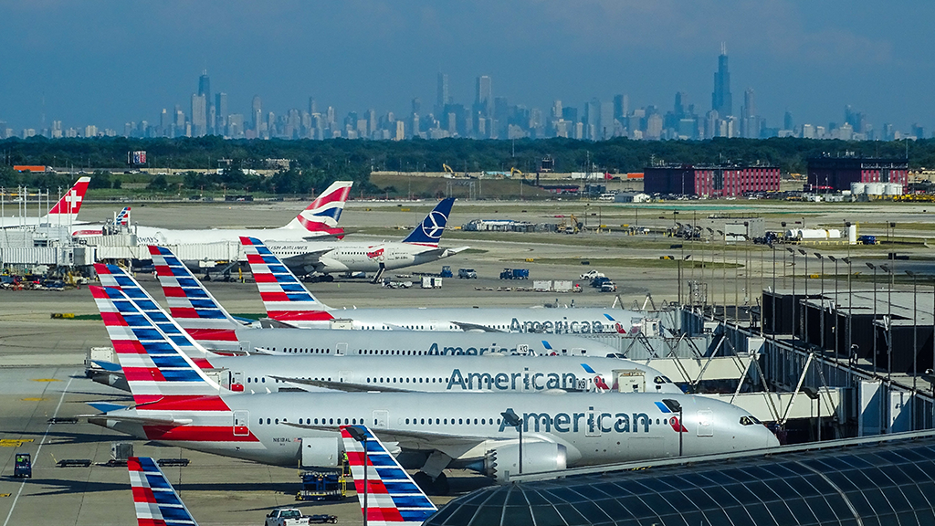American Airlines Flight Attendants to Vote on Strike Authorization