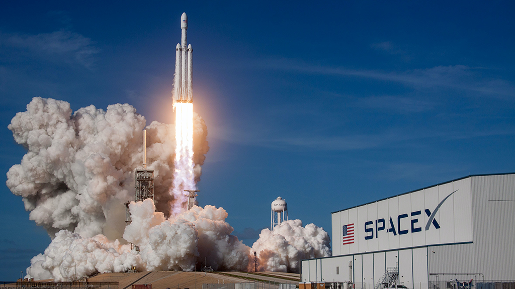 Elon Musk's SpaceX to Launch World's Largest Satellite
